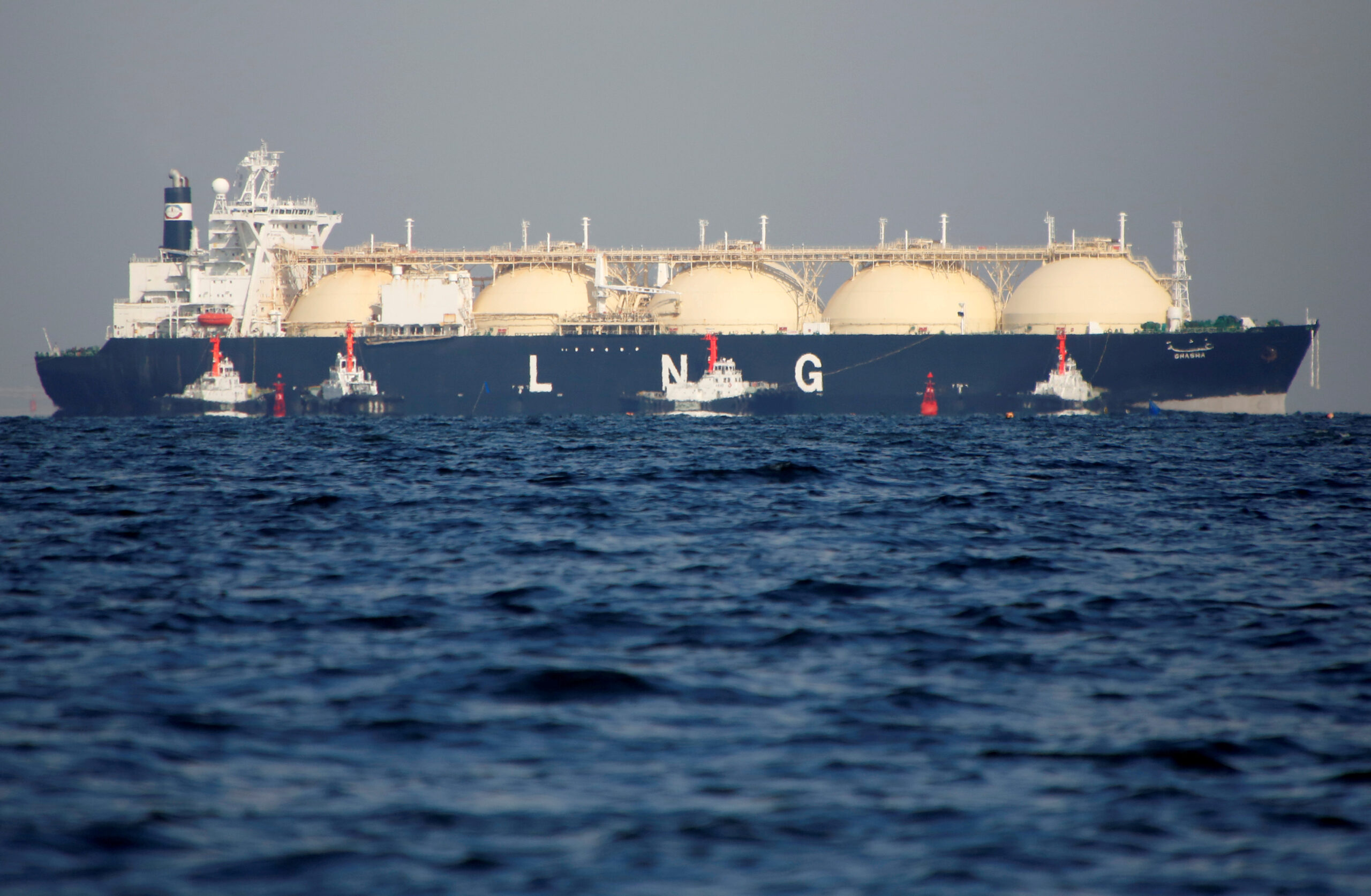Record gas prices in Asia reduce LNG investment; N. America grabs exports
